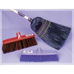OUTDOOR BROOM (HEAD ONLY) 4 TIE 300MM Each