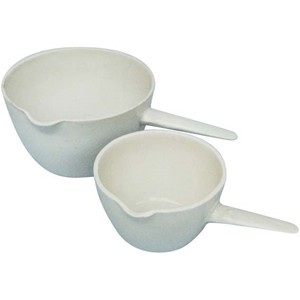 Livingstone Evaporating Dish with Spout & Handle