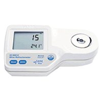 Hanna Digital Refractometer for Sugar (degBaume) Analysis in Wine, Must and Juice, 0 to 28 degBaume Range, Accuracy of 0.1 degBaume, Each Each